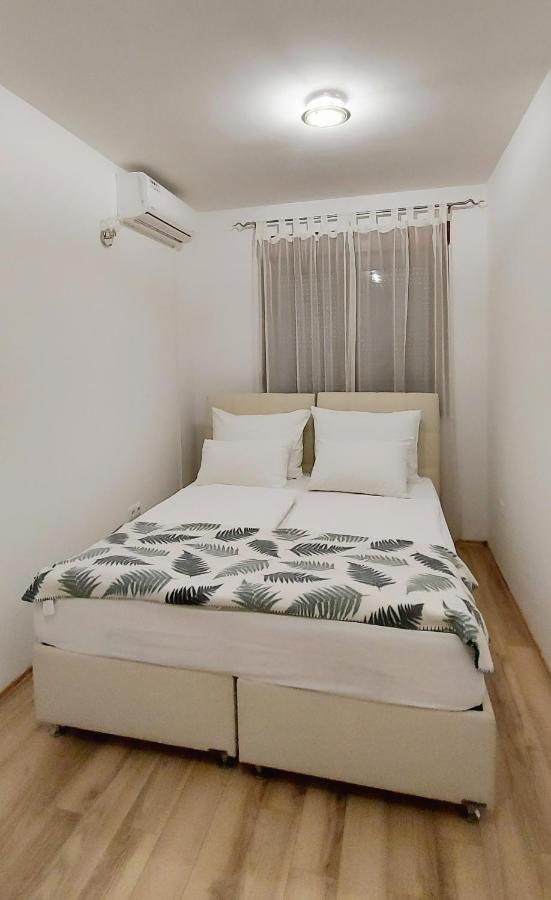 Apartments Kapetanovina 莫斯塔尔 外观 照片
