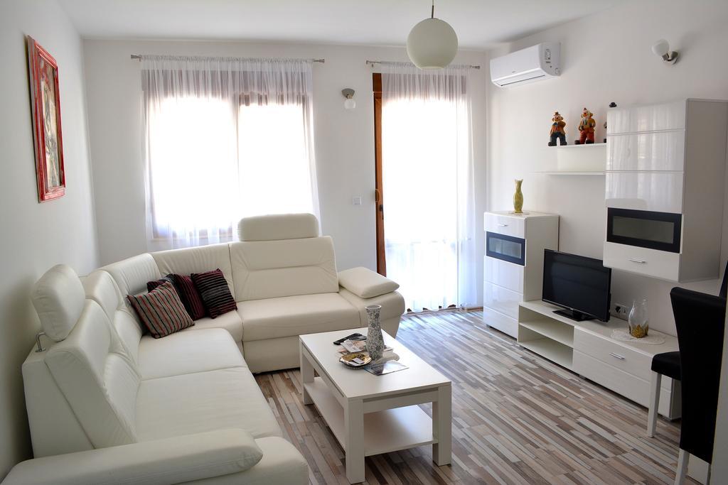 Apartments Kapetanovina 莫斯塔尔 外观 照片