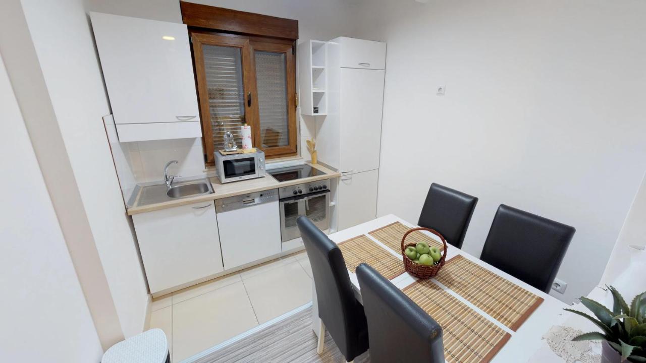 Apartments Kapetanovina 莫斯塔尔 外观 照片